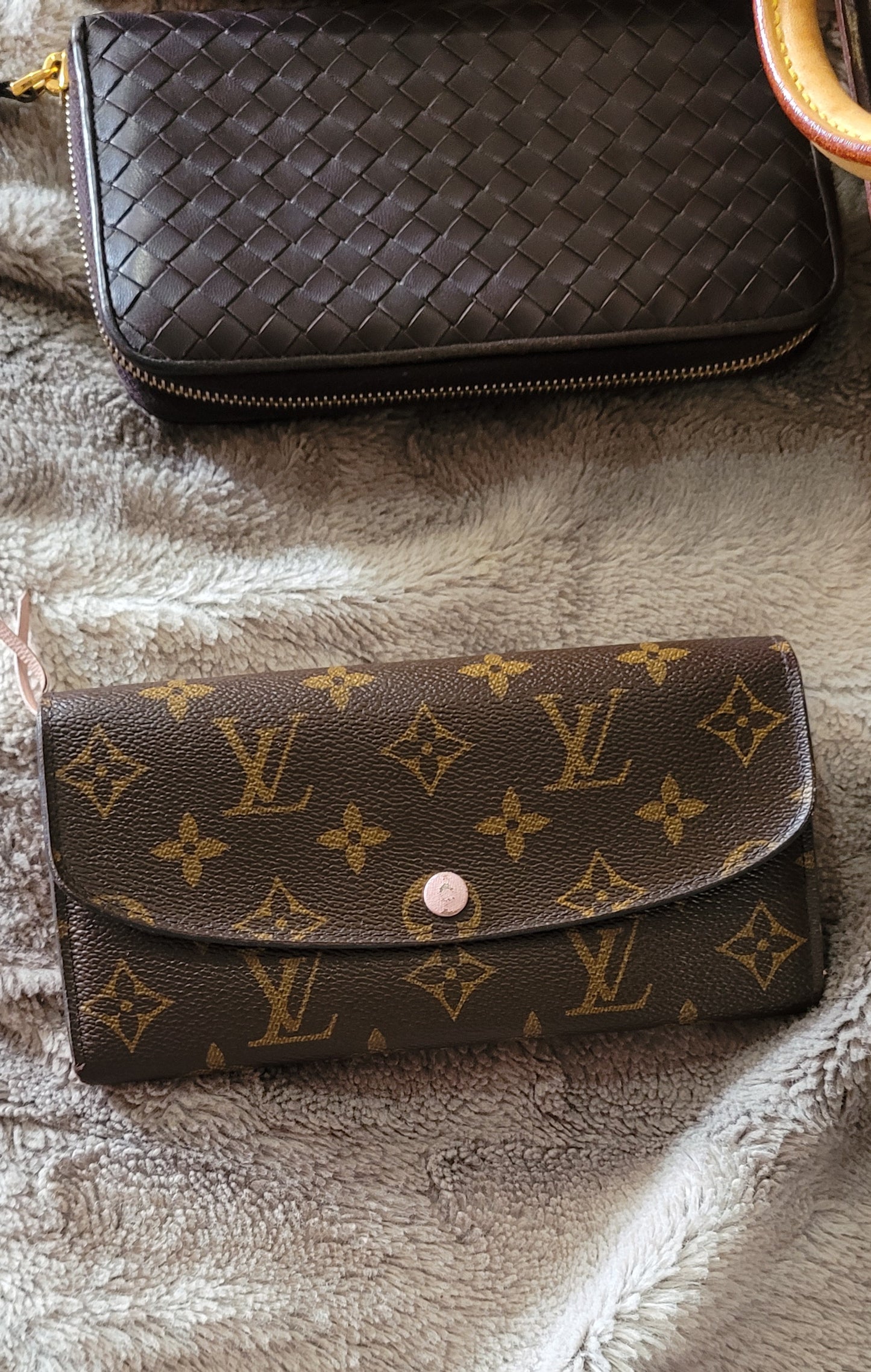 Preowned Bundle of Louis Vuitton, Gucci and Bottega